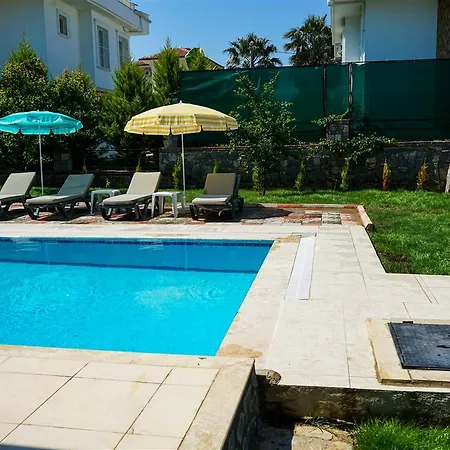 Huzur Holiday home *